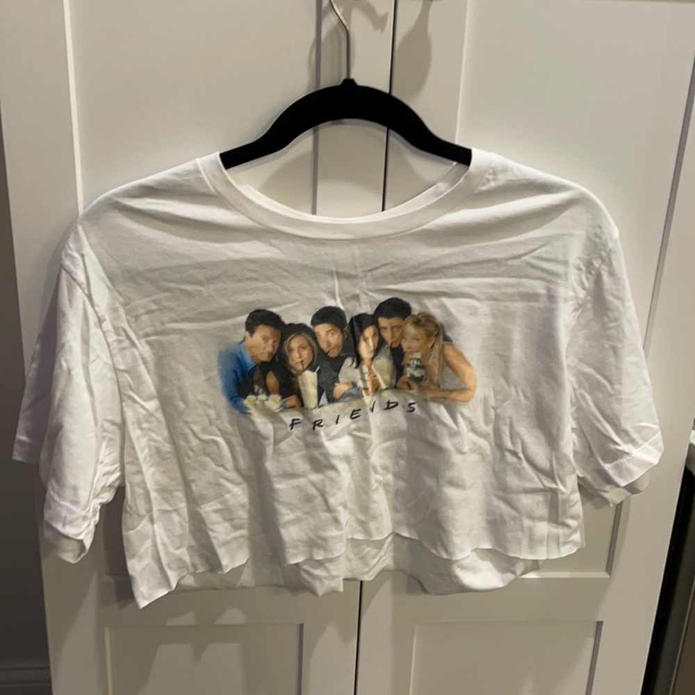 FRIENDS cropped T-shirt